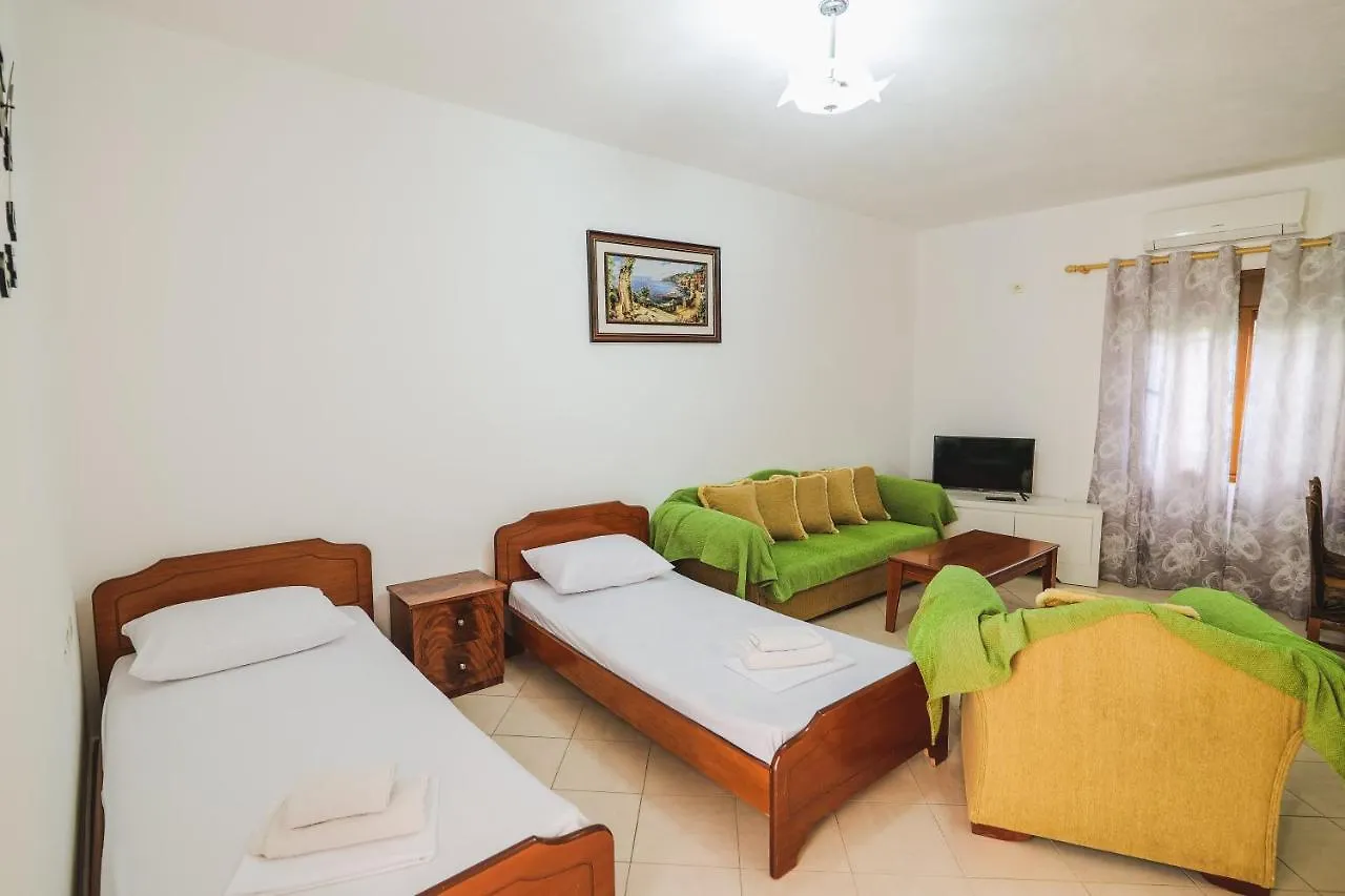 Vila Fredi Ksamil