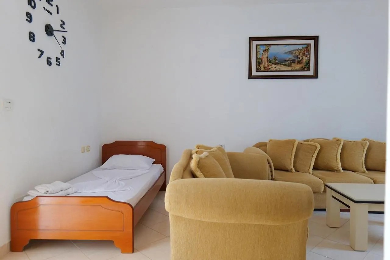 Vila Fredi Ksamil