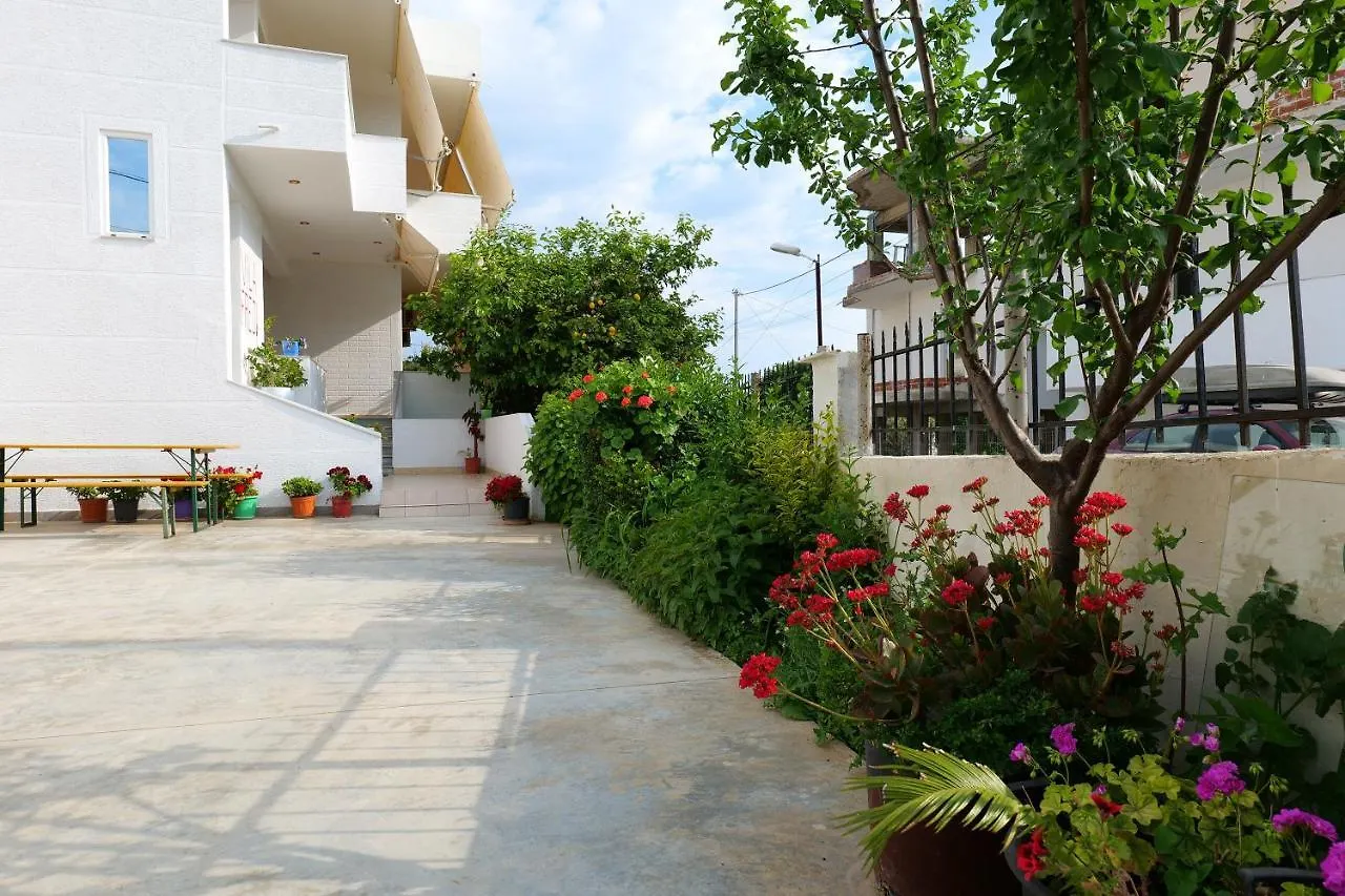 Vila Fredi Ksamil 0*,  Albanie