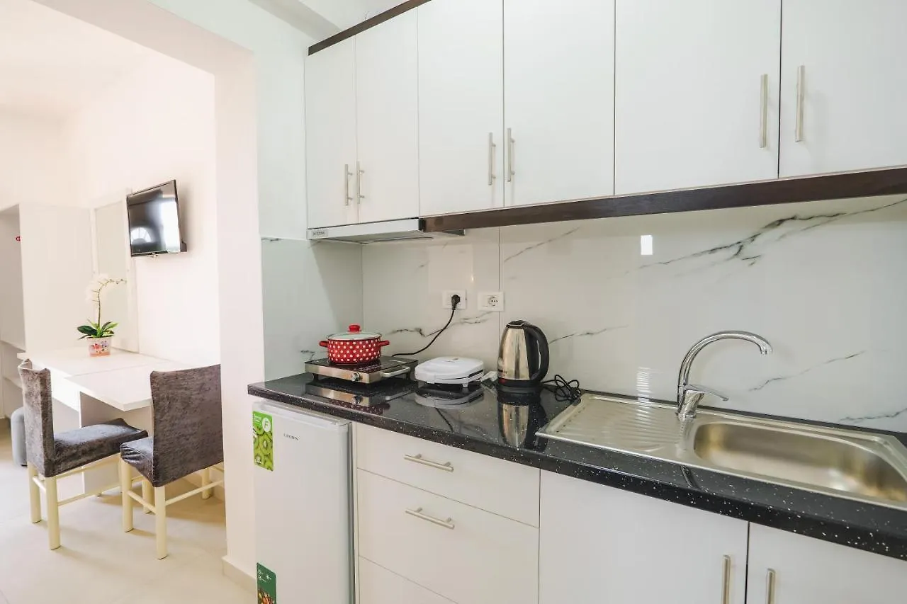 Vila Fredi Ksamil Appartement