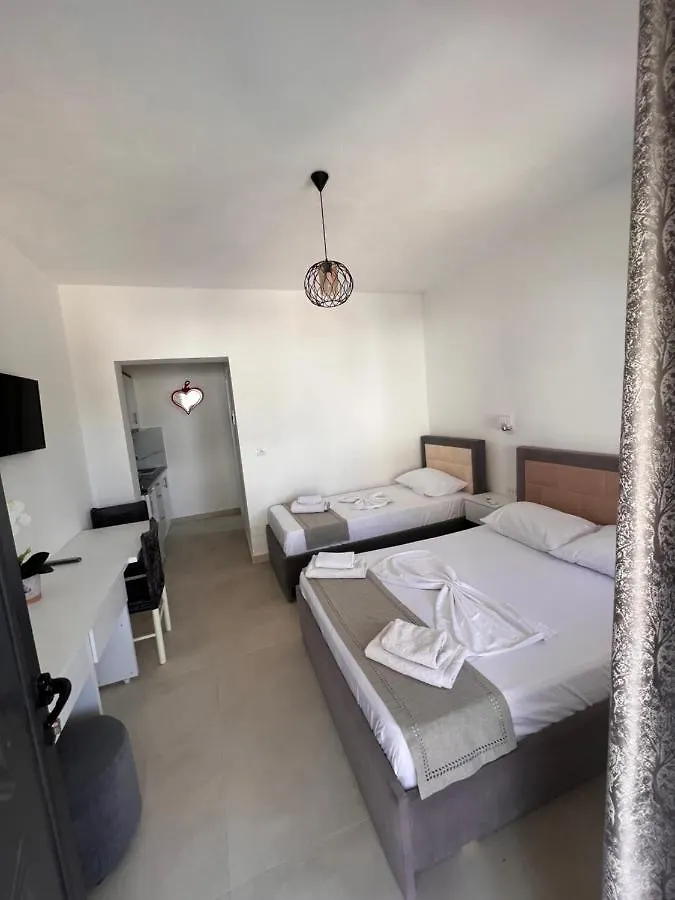 Appartement Vila Fredi Ksamil Albanie