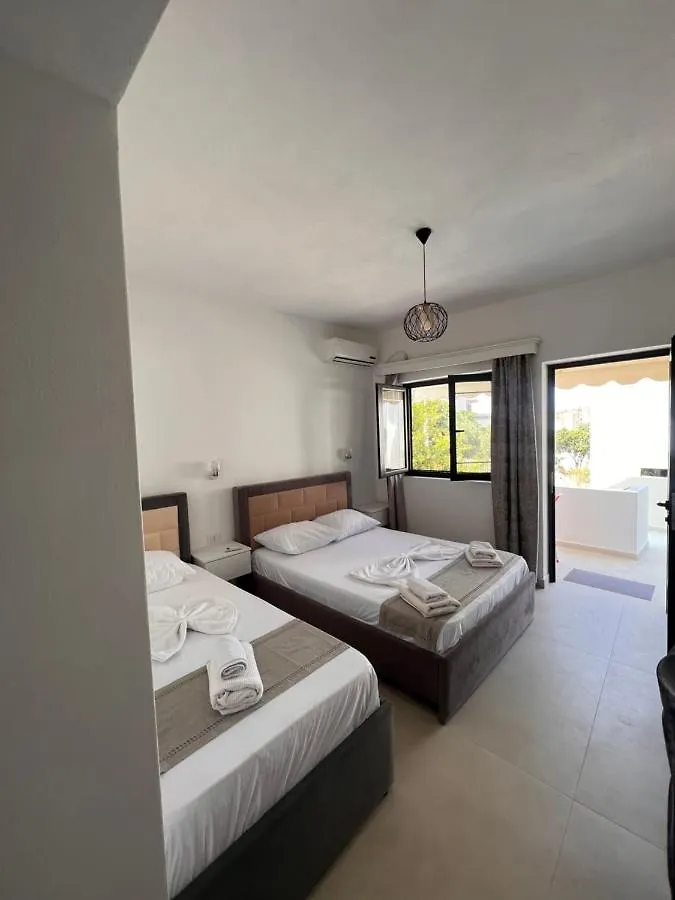 Appartement Vila Fredi Ksamil Albanie